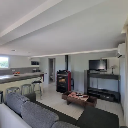 Loft T2 Parking Et Jardin Prive *